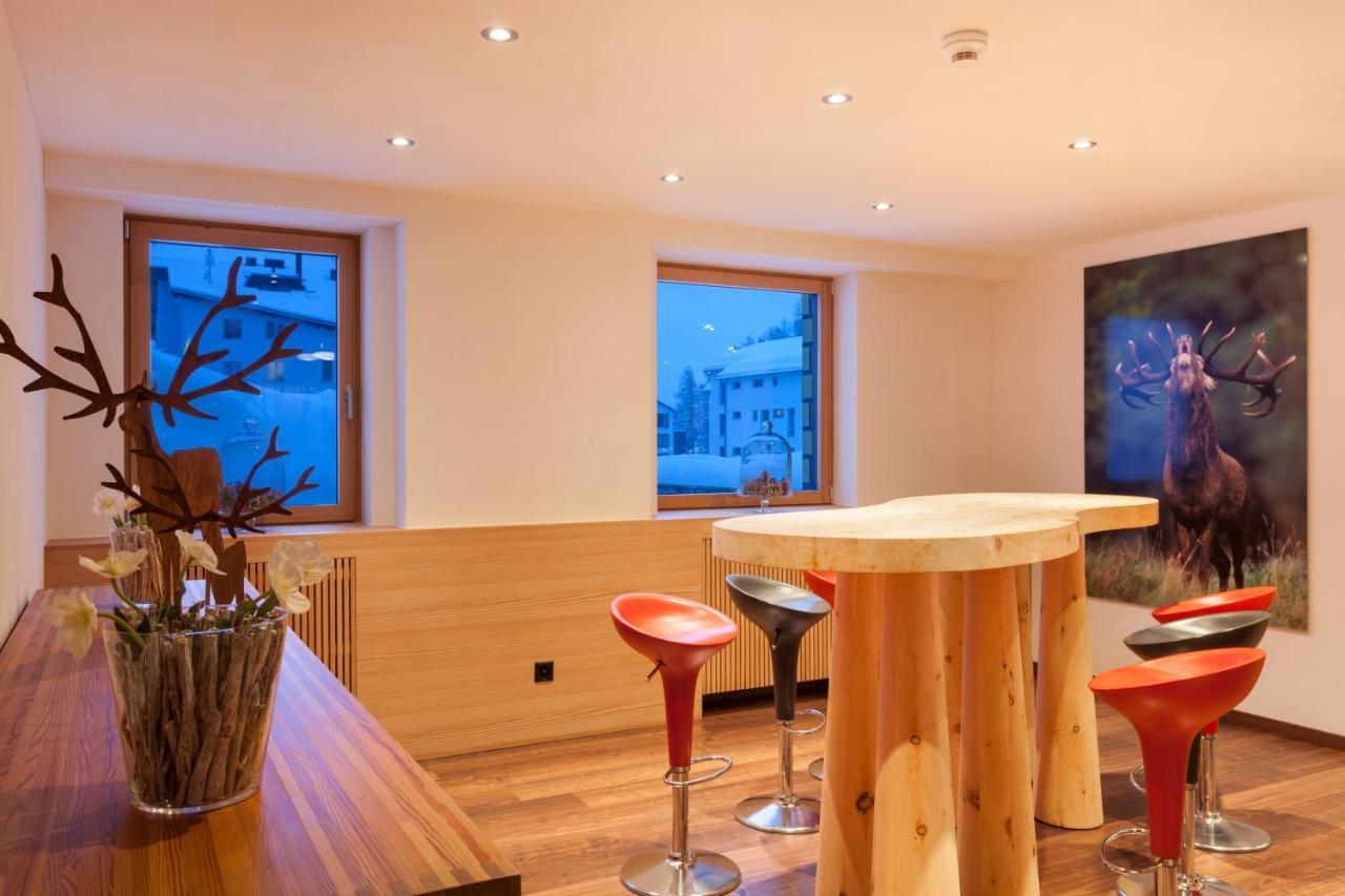Boutique Hotel Cervus Saint-Moritz Extérieur photo